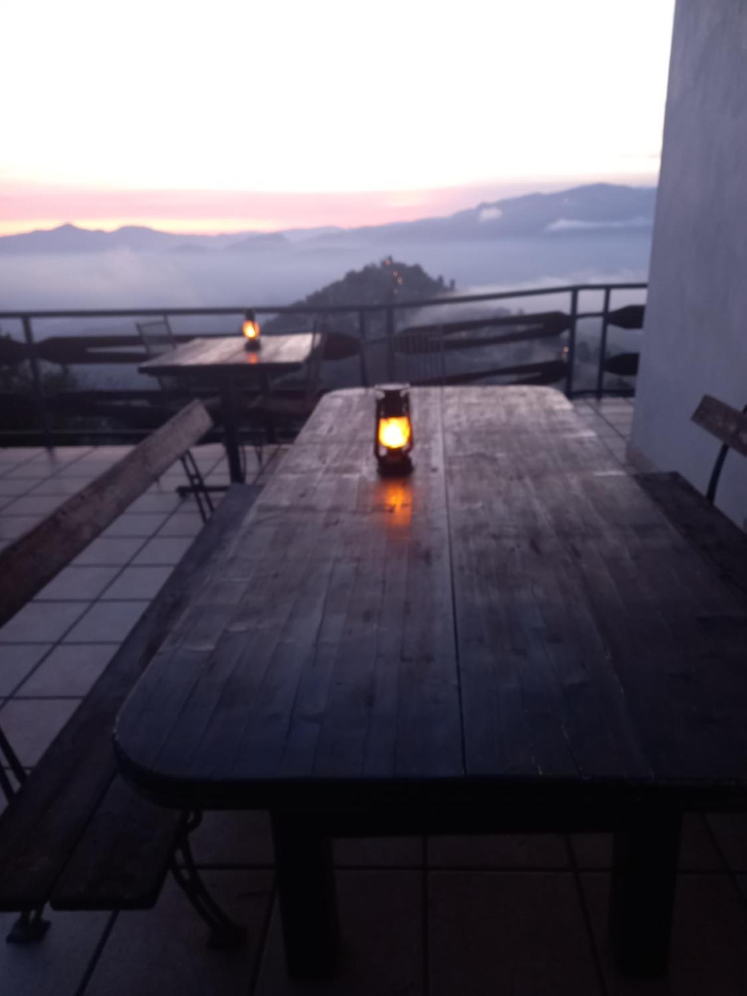 B&B Le Camelie Del Bosco Baiardo 外观 照片