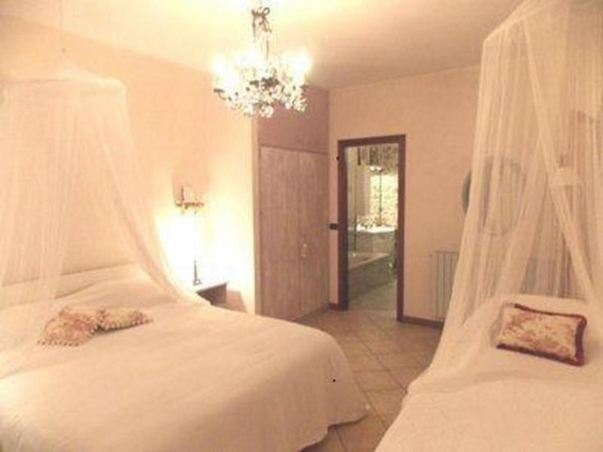 B&B Le Camelie Del Bosco Baiardo 外观 照片