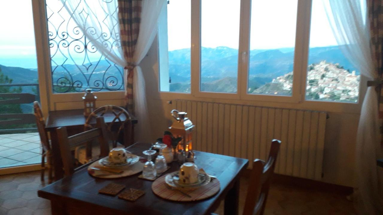 B&B Le Camelie Del Bosco Baiardo 外观 照片